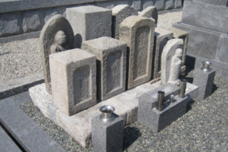 【墓石クリーニング】一宮市対応｜豊明市｜コケ・カビ除去｜施工事例