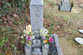 【墓石移設・外柵新設・クリーニング・色入れ】一宮市対応｜愛知県知多郡美浜町｜施工事例 Before